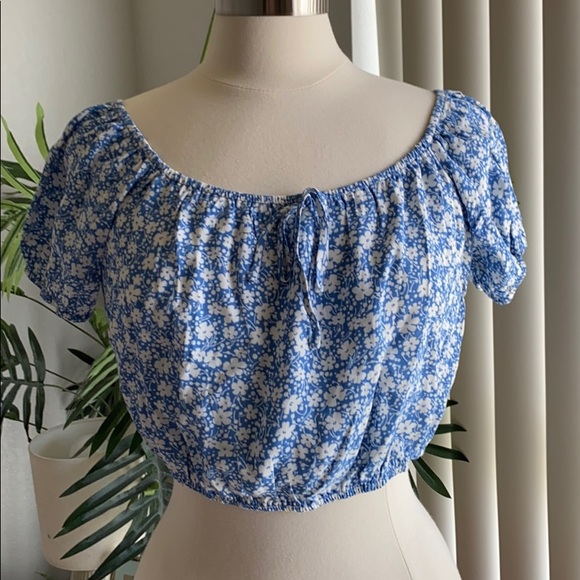 Reformation crop top - Picture 2 of 4